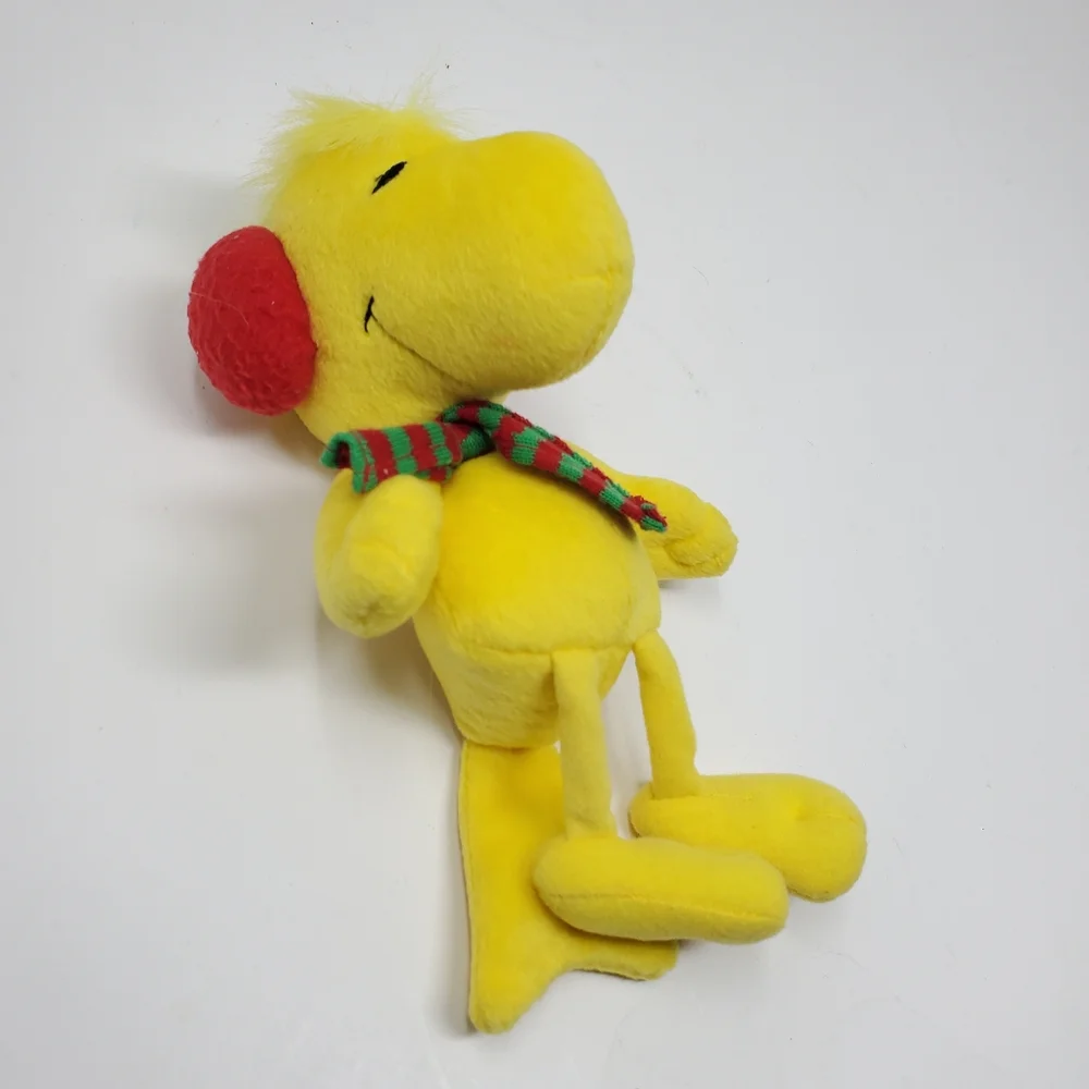 Hallmark Cards Yellow Tweety Birdwith Earmuff and scarf In Good Condition